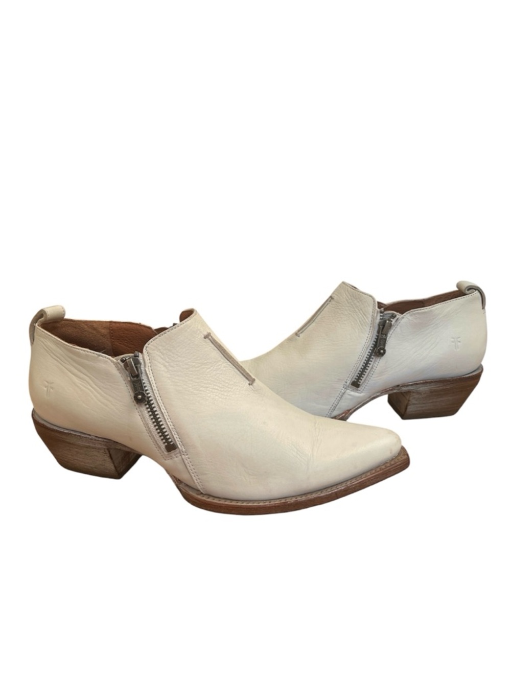 Frye Sacha Moto Leather Ankle Shooties 8.5 White